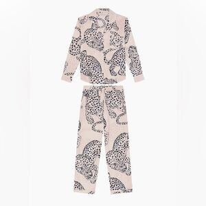 Desmond & Dempsey

2-Piece Jag-Print Cotton Pajama Set size xs